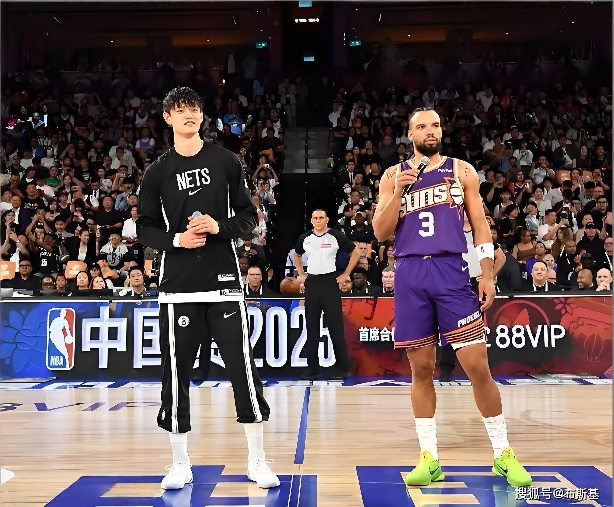 包含深圳男篮训练开放日，赛后状态回暖引欢呼，NBA常规赛在即，控场能力受关注的词条